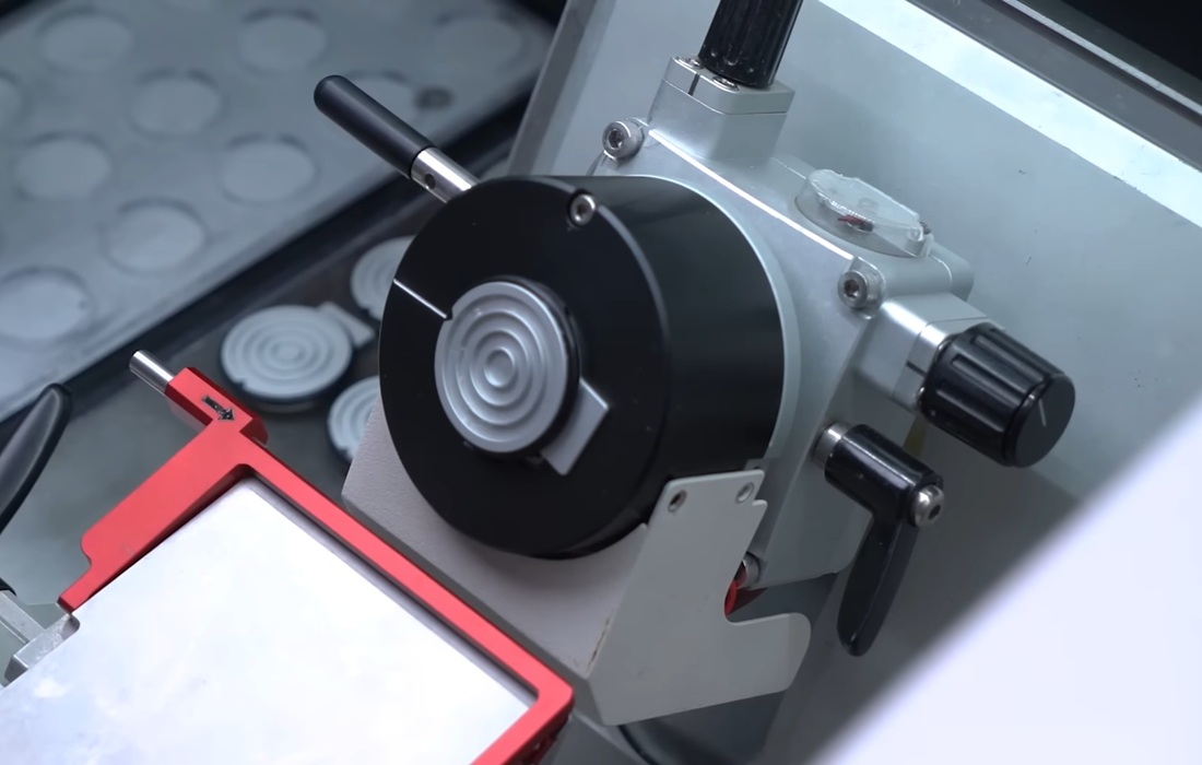 クリオスタット<br />FS800